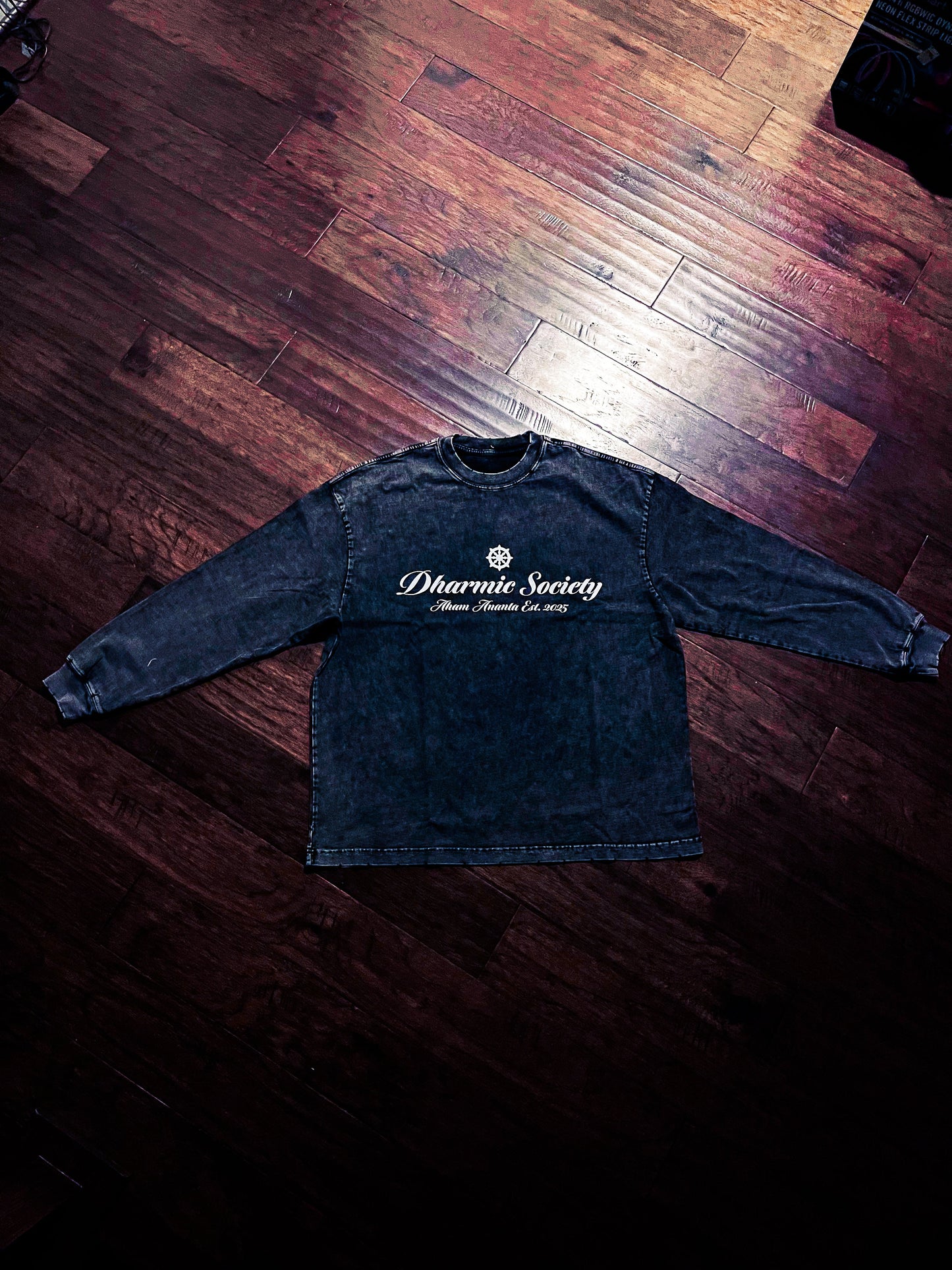 [Dharmic Society] Long Sleeve - Washed Black